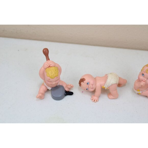 4 Magic Diaper Babies Banging Pot Smiling 90883 - Picture 2 of 5